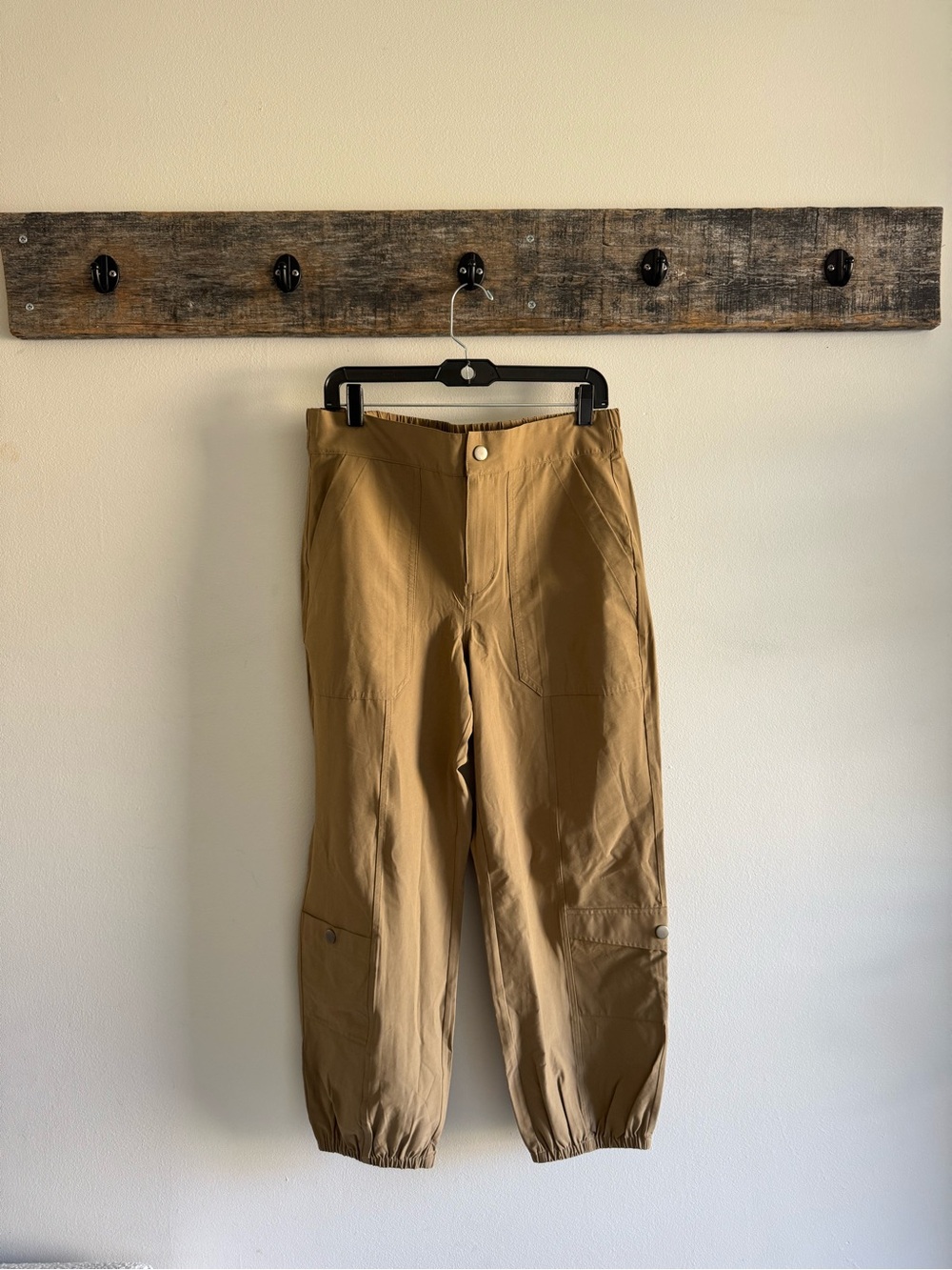 Cabi Jargon Jogger #6695 Nutmeg Cargo Pants Size M